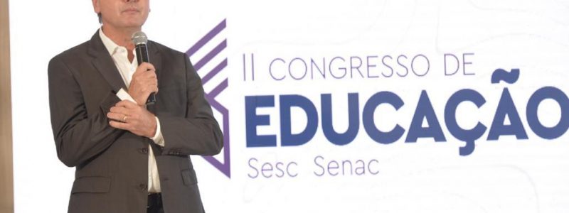 Maurício Filizola destaca poder transformador da educação na abertura do Congresso
