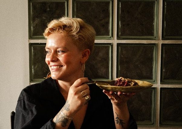 Projeto Mayú Brasileiro destaca  as novas técnicas de fermentação com a chef Carol do Carmo